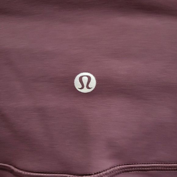 Lululemon Women’s Size 6 Burgundy Cropped Wunder Under Leggings - Picture 5 of 7